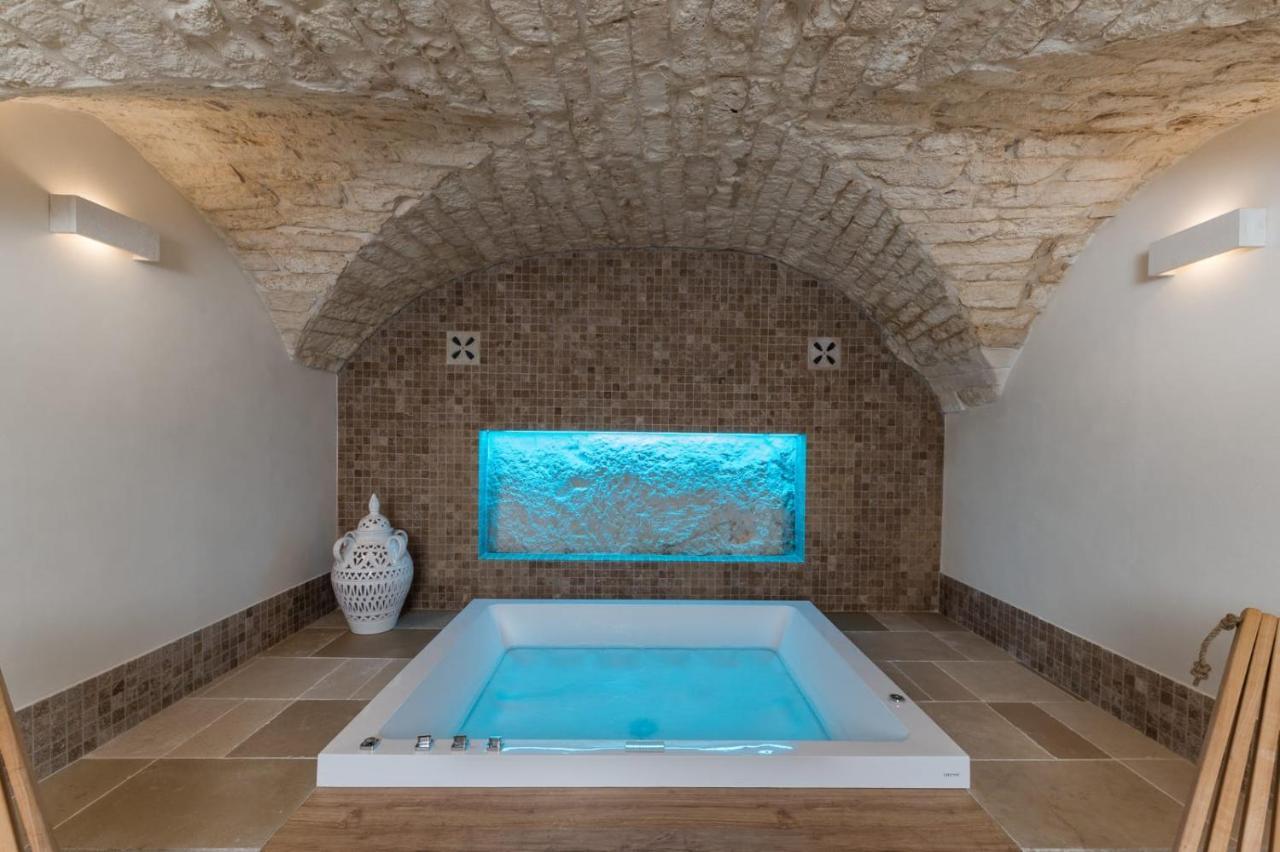 Alba Luxury Suite 奥斯图尼 外观 照片