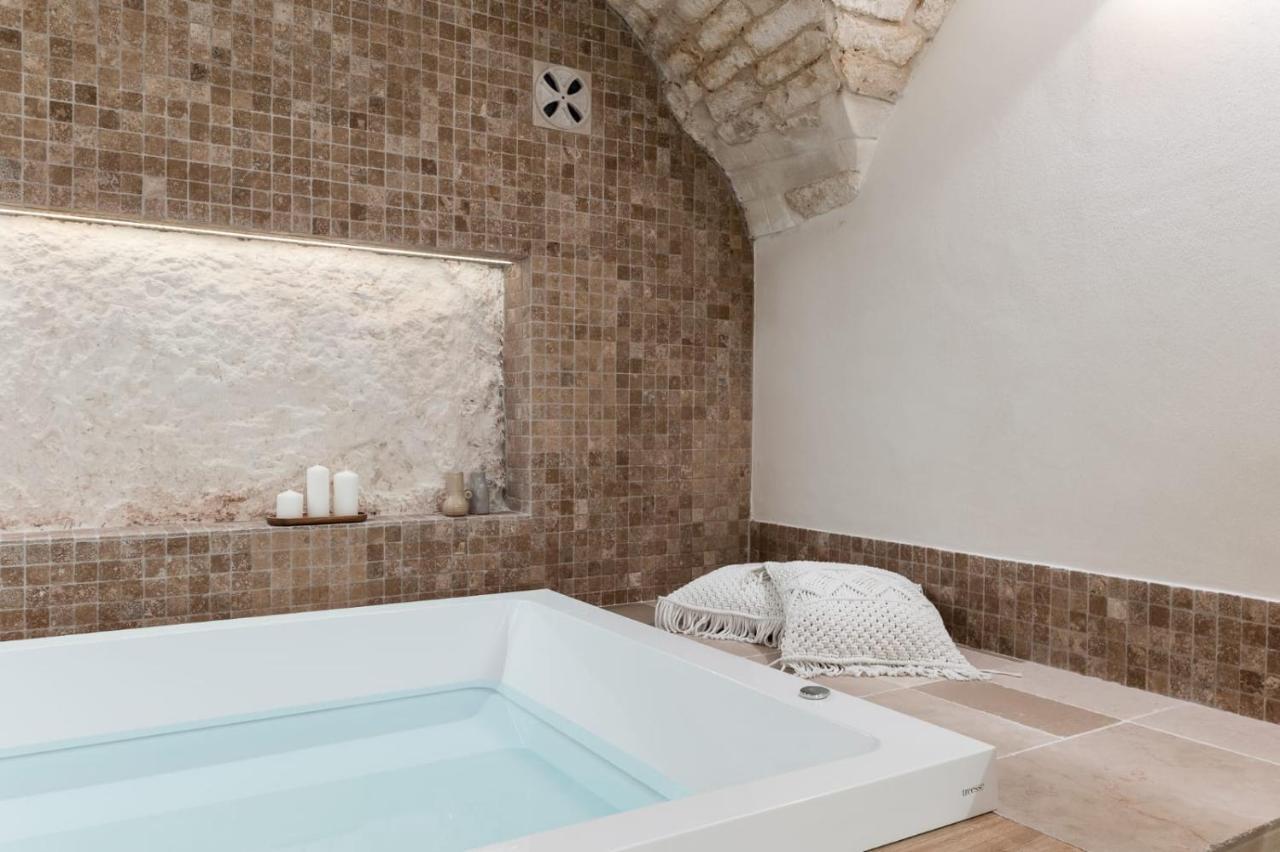 Alba Luxury Suite 奥斯图尼 外观 照片